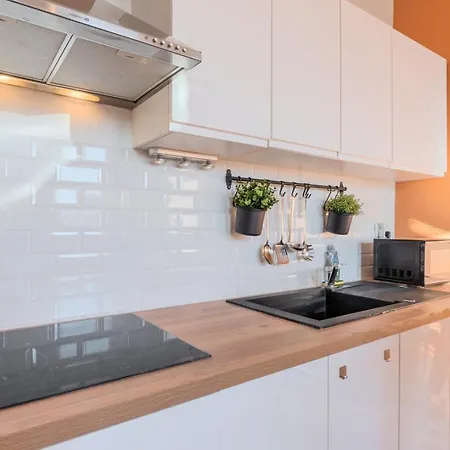 Appartement Hypercentre - Private Parking, Metro + Train 100m *