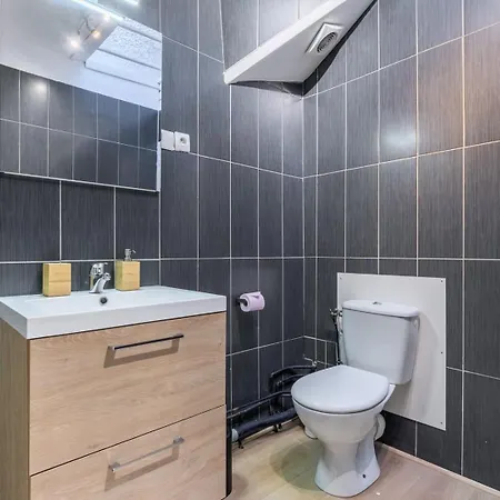 Hypercentre - Private Parking, Metro + Train 100m Appartement Tourcoing