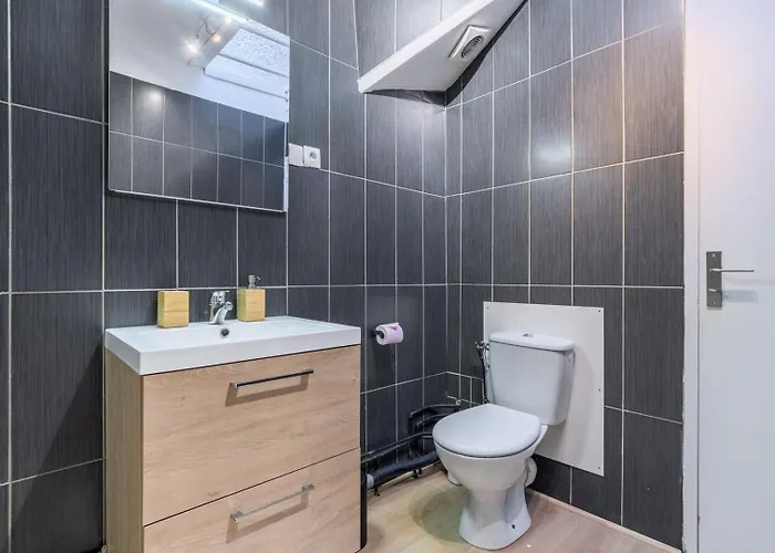 Hypercentre - Private Parking, Metro + Train 100m Appartement Tourcoing